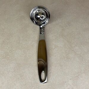 Oneida Stainless Steel Ladel